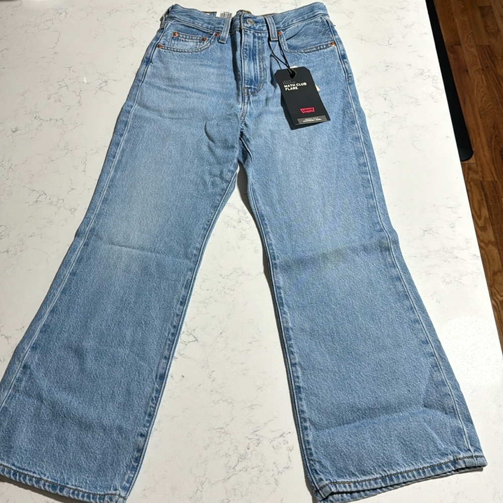 Levi Math club flare Size 24x25